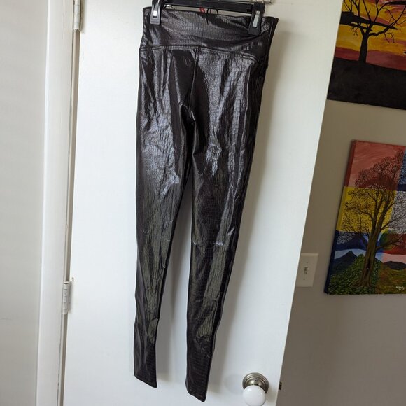 Spanx Snakeskin Faux Leather Leggings Skinny Pants Size Small - Picture 7 of 10